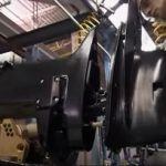Vidéo: Comment c’est fait un moteur hors bord ?