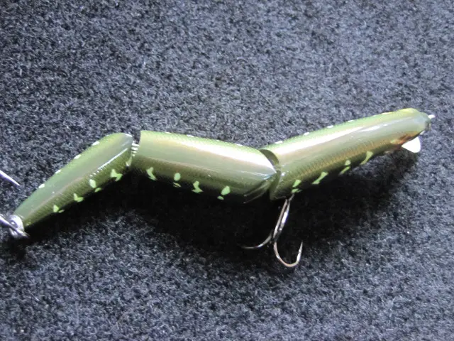 double joint minnow adams (5)
