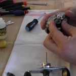 Vidéo: Nettoyage, démontage et graissage d’un moulinet casting