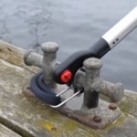 Vidéo: Un outil génial pour accoster en bateau